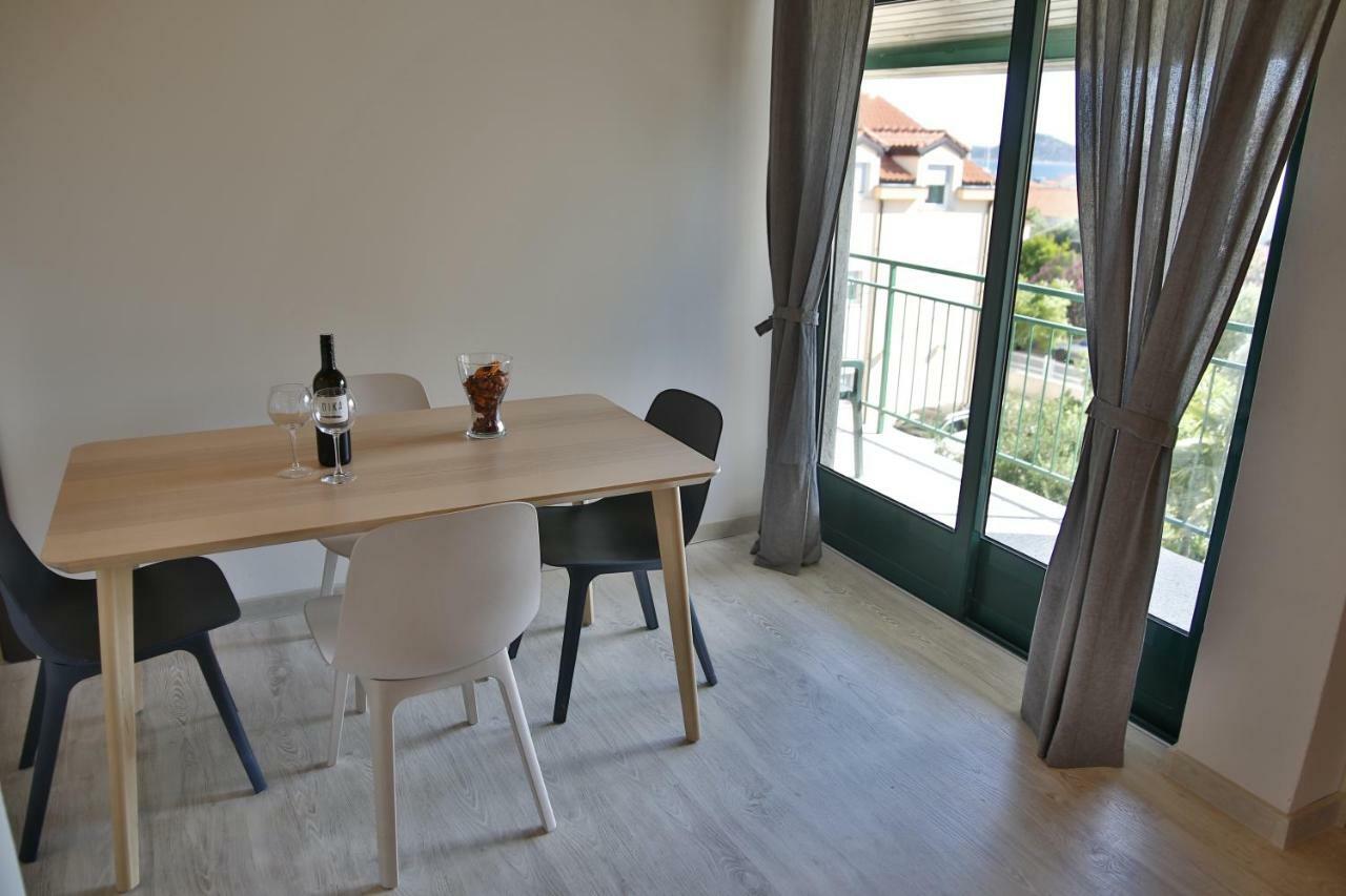 Apartmani Taradzic Vodice Exterior foto